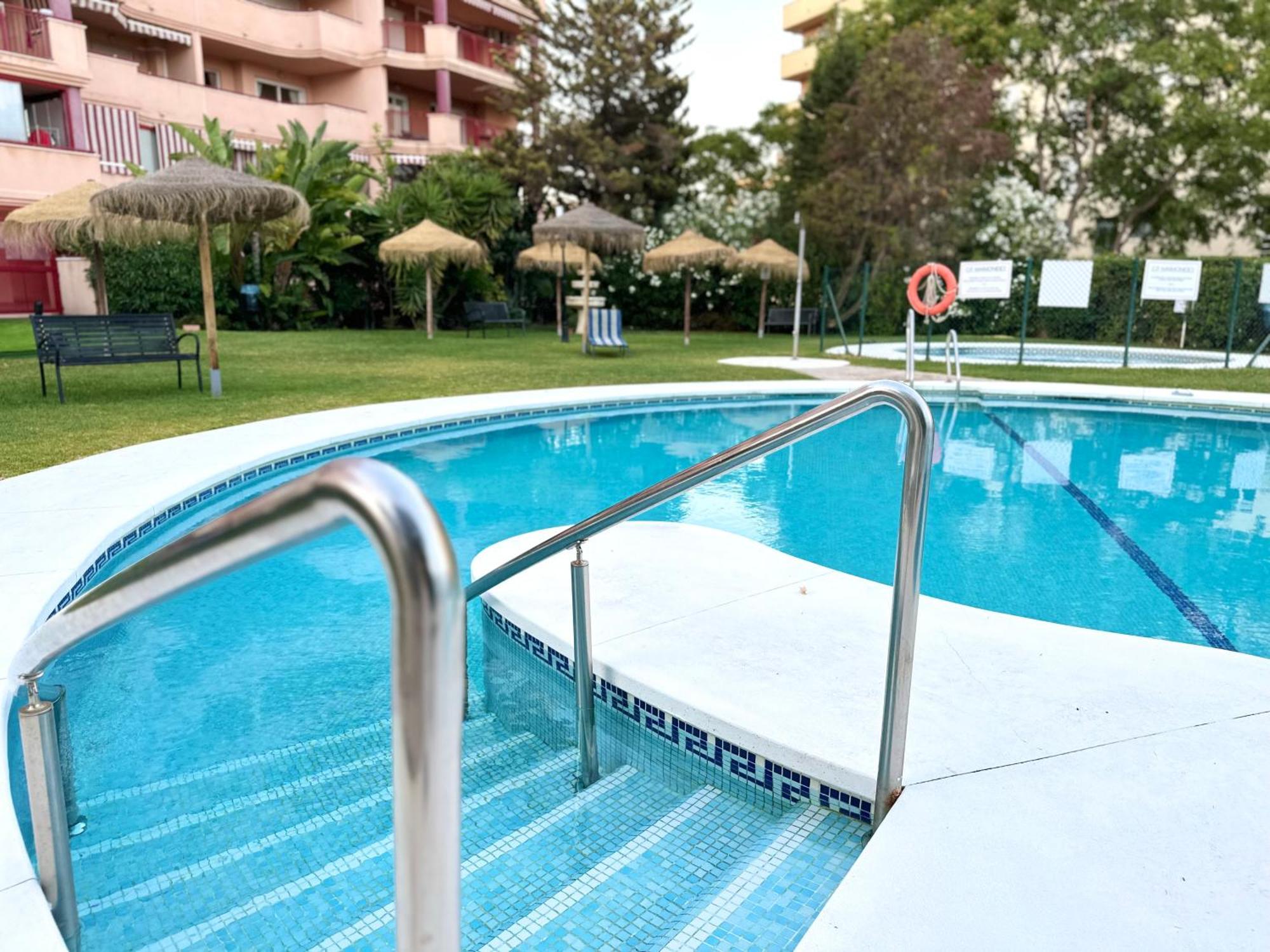 Studio In Costa Del Sol, Sea, Sunshine & Views 丰希罗拉 外观 照片