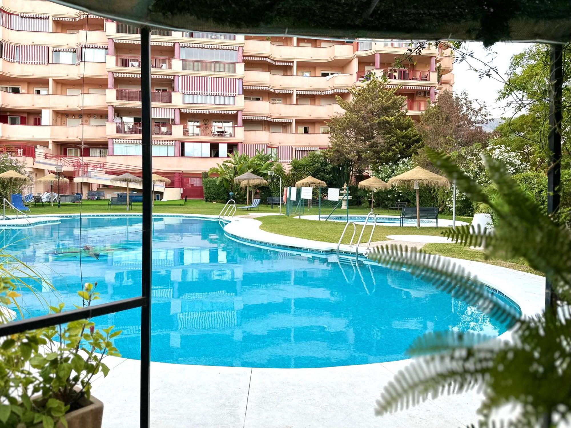 Studio In Costa Del Sol, Sea, Sunshine & Views 丰希罗拉 外观 照片