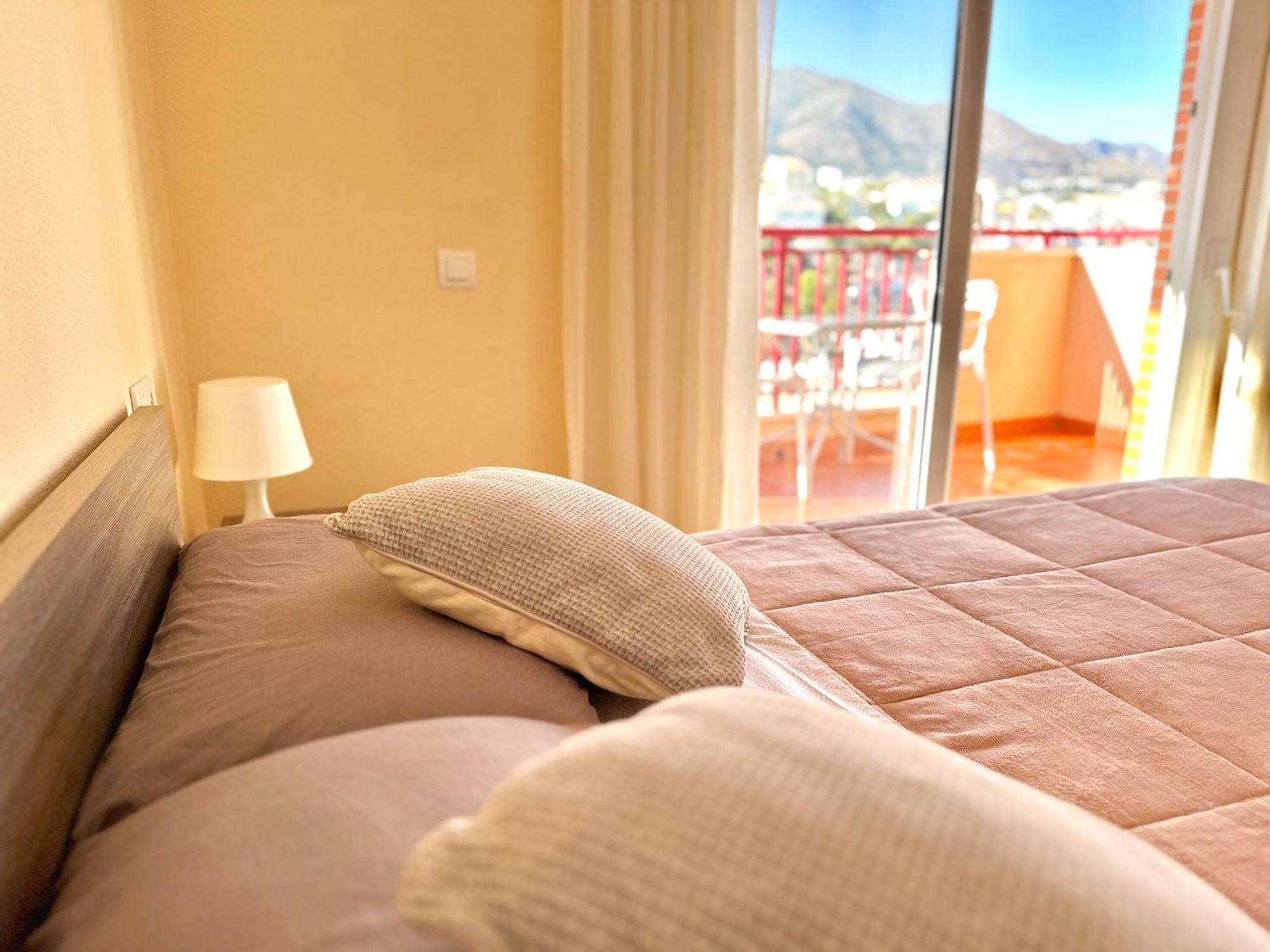 Studio In Costa Del Sol, Sea, Sunshine & Views 丰希罗拉 外观 照片