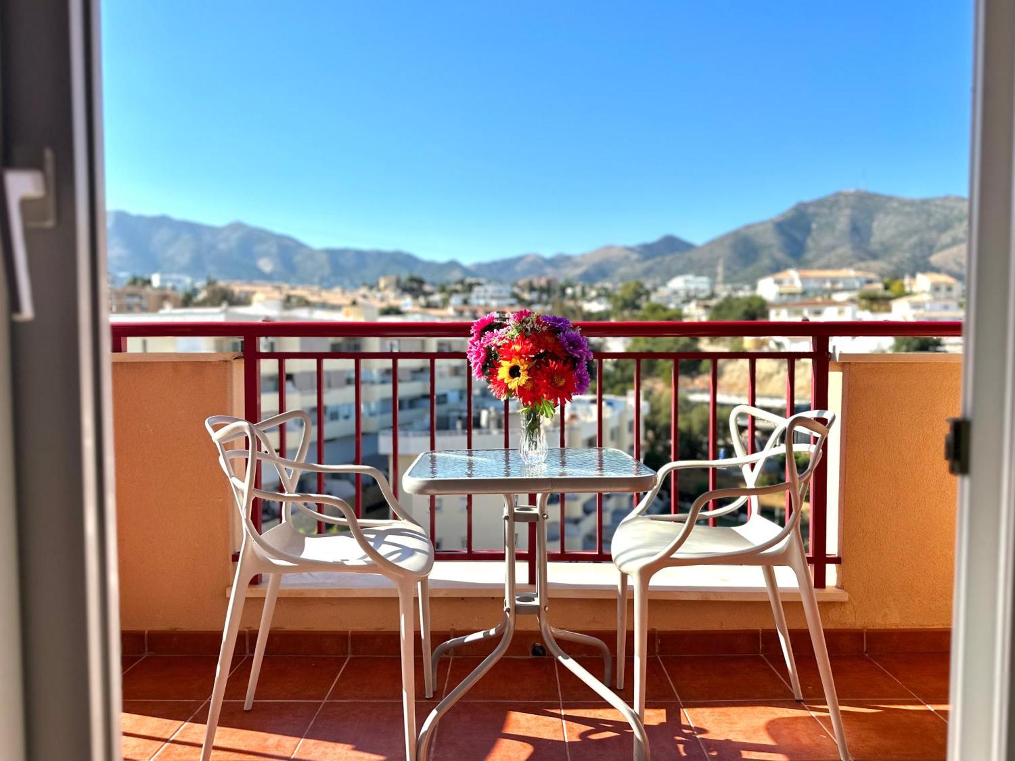 Studio In Costa Del Sol, Sea, Sunshine & Views 丰希罗拉 外观 照片
